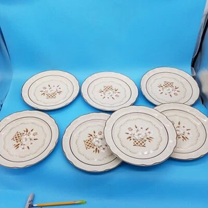 7 VTG HEARTHSIDE Cumberland Mayblossom Stoneware Dinner Plates Japan 10 1/2” - Picture 1 of 10