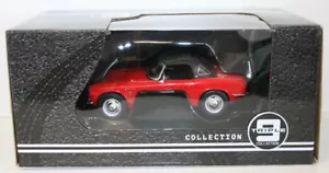 Triple 9 1/18 Scale Diecast T9-1800190 - Honda S800 - Red - Picture 1 of 5