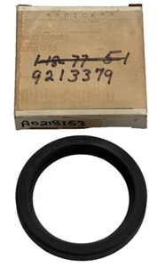 NEW IN BOX Parker 4QTR07 Oil Seal - Picture 1 of 4