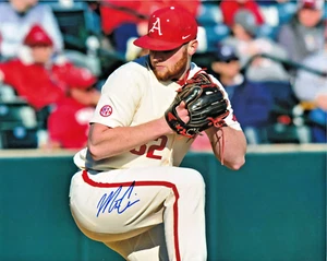 Matt Cronin Signed IP Arkansas Razorbacks 8x10 Photo Seattle Mariners! - Picture 1 of 1