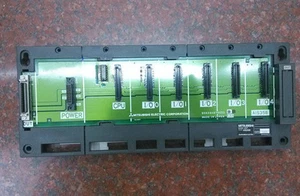 BASE RACK A1S35B Mitsubishi usado 1 pieza probado - Imagen 1 de 1