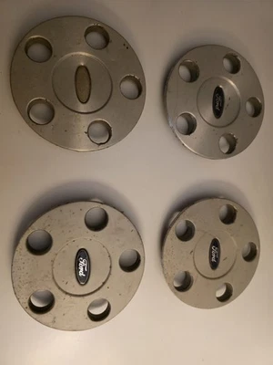 Juego de 4 tapas centrales Ford Taurus 2008-2009 Foto 1 de 4