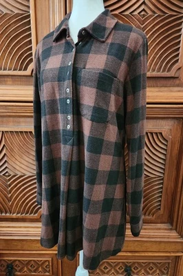 Blusa de lã tamanho M SOFT SURROUNDINGS marrom preta xadrez manga aba nova sem etiquetas - Imagem 1 de 4