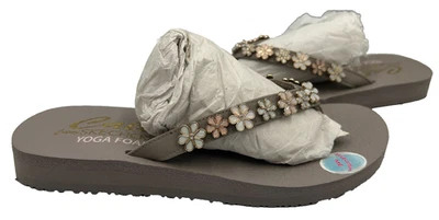 Sandalias sin cordones Skechers para mujer meditación Daisy Crush color topo/multi talla: 7 150I Foto 1 de 4