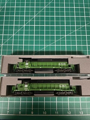 New! N-Scale Kato SD40-2 BN Pair DC $250.00 Make offer - Image 1 of 4