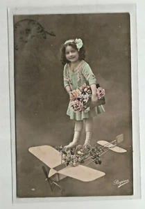 C.P.A PHOTO D'ENFANT AVEC JOUET - Picture 1 of 1