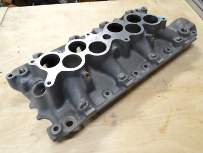 Colector de admisión inferior Mustang GT 40 RF-F87E-9K461-BA  Foto 1 de 4