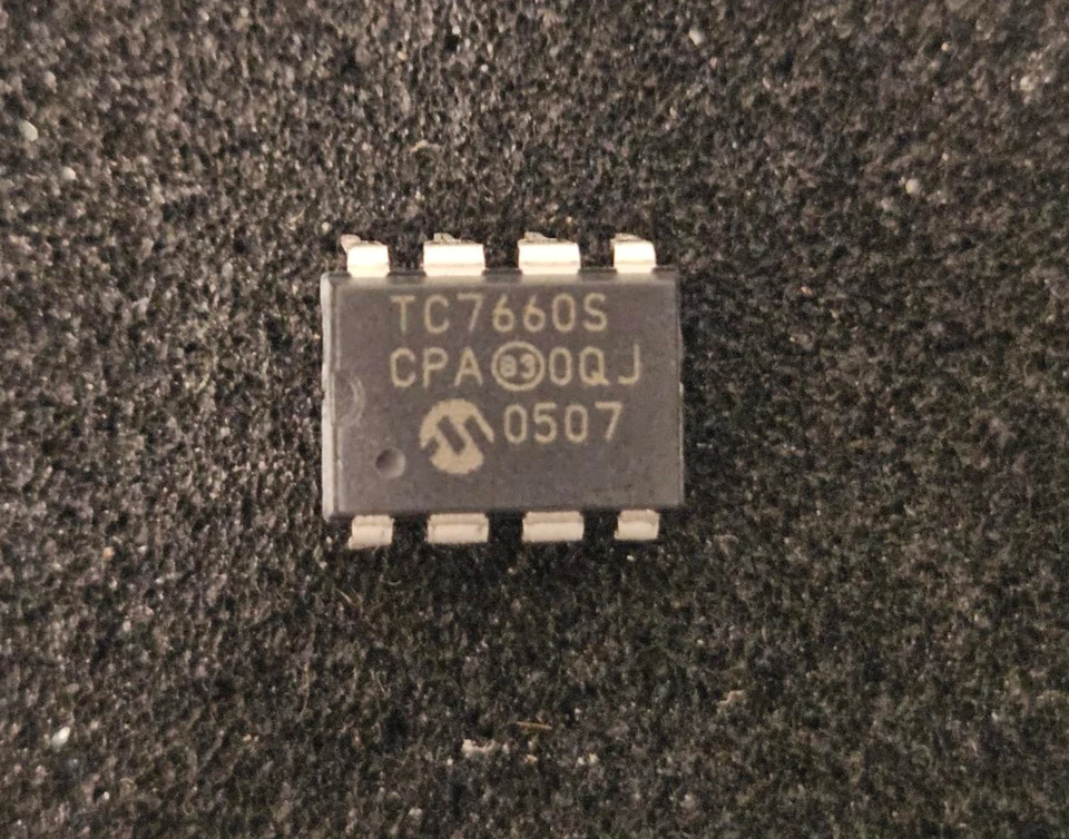 TC7660SCPA, Bomba de Carga 1.5V-12V, -Vin / +2Vin 20mA DIP-8, Cantidad Microchip- 5 piezas Foto 1 de 1