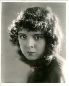 COLLEEN MOORE Original Photo Late Teens to Early 1920s RARE Curly Hair Close-Up - Picture 1 of 1
