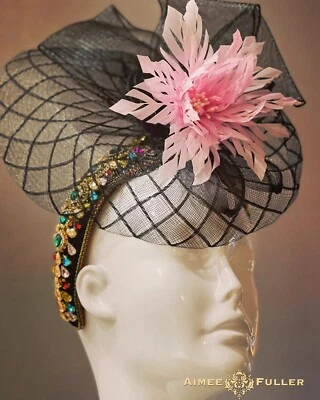 Aimee Fuller Hats Pink Black Fascinator Gold Rainbow Jeweled Kentucky Derby Hat Foto 1 de 4