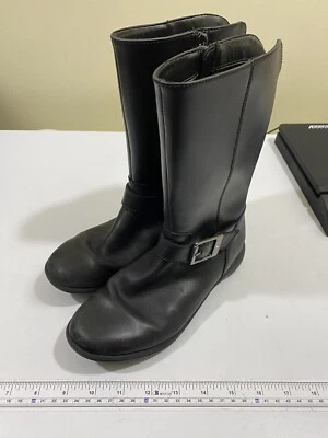 Botas altas negras Clarks para niñas 2,5 cremallera lateral Foto 1 de 4