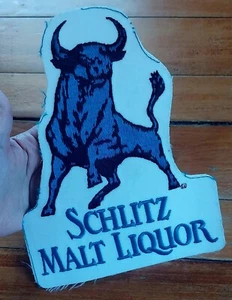 VINTAGE Large Schlitz Malt Liquor Brewing Milwaukee Blue Bull Beer Sew On PATCH - Picture 1 of 12