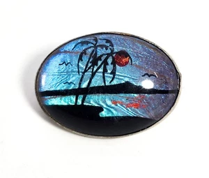 Butterfly wing palm tree beach hand painted vintage silver toned oval brooch - Picture 1 of 6
