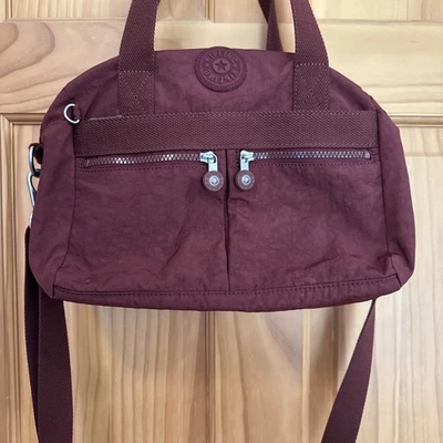 Genuino Kipling Klara Para Mujer Bandolera Bolso Cartera Granate/Borgoña HB7697 Foto 1 de 4