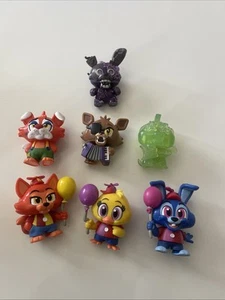 Funko Five Nights At Freddys FNAF Mystery Minis Set de 7 figuras - Imagen 1 de 6