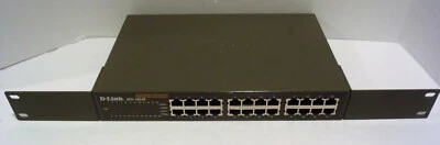 D‑Link 24-Port 10/100 Fast Ethernet Unmanaged Switch DES-1024D - Rack Mountable - Image 1 of 4