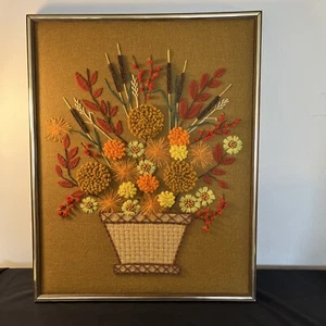 1970 Crewel Yarn Art Paragon 0106 Fall Bouquet Boho - Picture 1 of 8