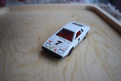 Tomica F29 Lotus Esprit Nuevo pero calcomaniado sin caja Foto 1 de 3