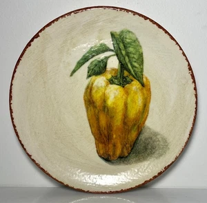 Plato de ensalada Williams Sonoma Jardín Potager pimienta amarilla 8 1/4" - Imagen 1 de 2