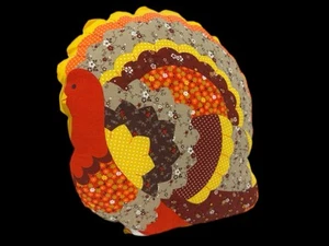 Vintage Quilted Turkey Pillow Fall Decor 70s Thanksgiving Country Primitive - Picture 1 of 21