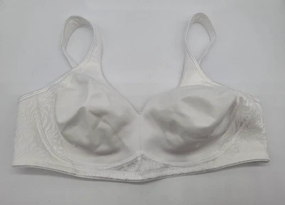 Playtex Bra Womens Size 40B White Side & Back Smoothing 18 Hour Wireless 4049 - Image 1 of 4