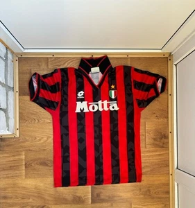 CAMISETA DE FUTBOL LOCAL AC MILAN 1993 1994 CAMISETA DE FUTBOL LARGA RETRO VINTAGE XL LOTTO - Imagen 1 de 4