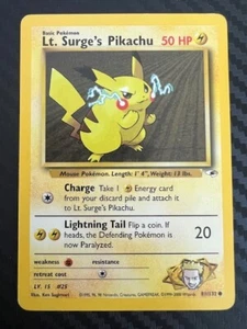 Pokemon Juego de Cartas Coleccionables Teniente Surge's Pikachu Gimnasio Héroes 81/132 Ilimitado Común WOTC LP - Imagen 1 de 2