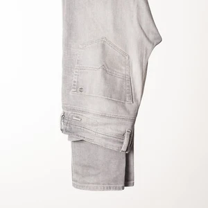 DIESEL Jeans Tepphar grau Slim Fit Denim 31,5/30 - Bild 1 von 6