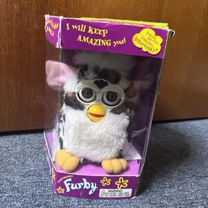 Furby 1999 with Box & Manual Model 70-800 Hasbro - Picture 1 of 12