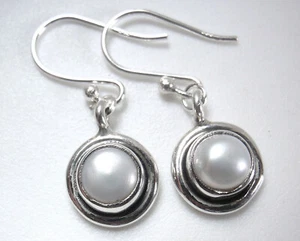 Cultured Freshwater Pearl 925 Sterling Silver Dangle Earrings 8.5 mm - Picture 1 of 3