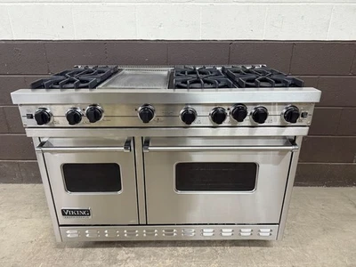 VIKING VGIC4856GSS- 48" PRO All Gas Range Oven 6 Burners + Griddle (2) - Image 1 of 4