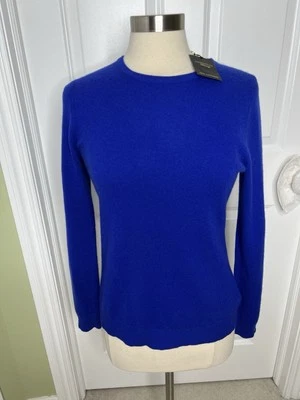 Charter Club Luxury Women’s Sz Medium 100% Cashmere Blue Crewneck Sweater New - Image 1 of 4