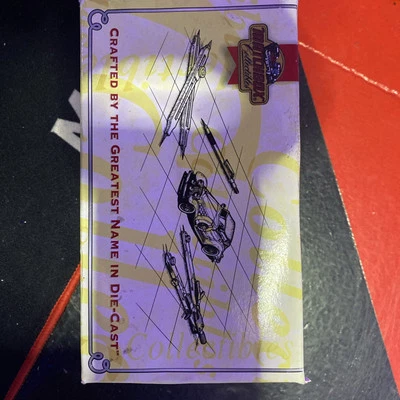 Matchbox Collectibles WWII Die-cast Churchill MK-VII Tank Model #DYM37584 NEW - Image 1 of 4