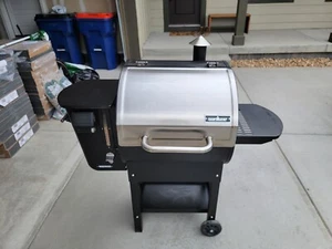 Camp Chef PG24CL Woodwind 24 WIFI Pellet Grill 800sf Total Rack Surface - Picture 1 of 6