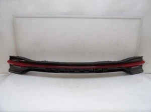 PORSCHE MACAN CENTER TAIL LIGHT BLACK LETTERS OEM 2019 2020 2021 2022 2023 2024 - Picture 1 of 8