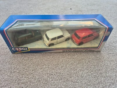 CORGI 1/36 AUSTIN MINI SPECIAL TENNIS EDITIONS WHITE GREEN & RED X3 SET 93735 - Image 1 of 4