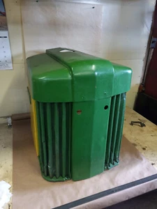 John Deere 50 grill - Picture 1 of 9