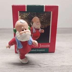 Adorno de recuerdo de sello 1989 vintage 'North Pole Jogger' Santa Claus - Imagen 1 de 7