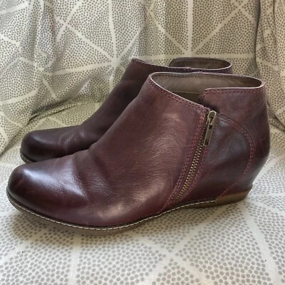 Botines DANSKO Talla 39 EE. UU. 8 Cuero Borgoña Tacón de Cuña Oculto LEYLA Foto 1 de 4