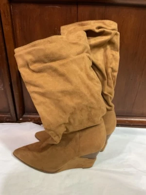 Женские сапоги на танкетке Jessica Simpson размер 9,5 M цвет Camel Brown Slight Heel Defect P - Изображение 1 из 4
