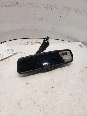 Espejo retrovisor Canada Market atenuación automática compatible con 09-14 MATRIX 1447734 Foto 1 de 4