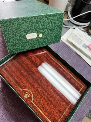 Rolex Yacht- Master 68628 Estuche/Caja Alto Brillo Con Pegatina Original❗️¡Defectuoso!!️ Foto 1 de 4