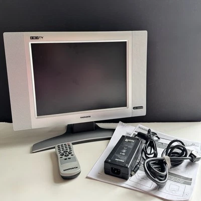 Magnavox 15" HDTV LCD TV/PC Monitor 15MF605T/17 Remote AC Adapter Gaming & PC - Image 1 of 4