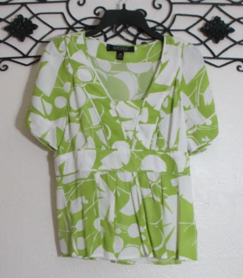 Top para mujer Kasper talla 10P manga corta multicolor floral cuello en V Foto 1 de 4