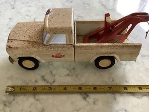 Vintage 1960s Mini  Tonka Jeep Tow Truck White Pressed Steel 9" - Picture 1 of 8