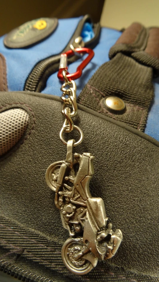 motorcycle helmet - Image 1 of 1