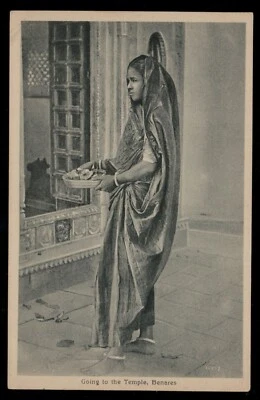 British India "Lady Going To temple" Banaras, Picture Postcard - Image 1 of 2