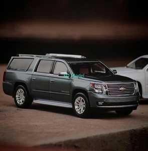 BN GOC 1:64 Gray 2015 Suburban Full Sized SUV Model Diecast Metal Car - Picture 1 of 8