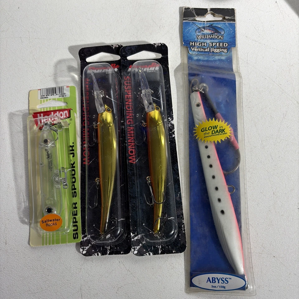 Lote de 4 señuelos de pesca Heddon Super Spook Bandit Minnow Williamson Abyss Foto 1 de 4
