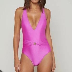 L'Agence Shimmer Solids Lisa Plunge One-Piece Swimsuit Orchid Pink Small NEW - Picture 1 of 11